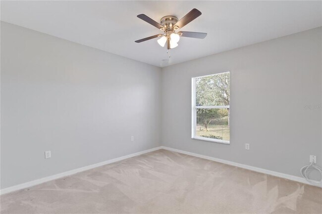 Building Photo - 3633 Point St