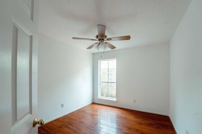 Building Photo - 7211 Cambridge Cove Cir