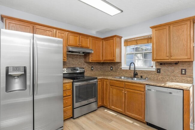 Building Photo - 2029 Williams Valley Dr