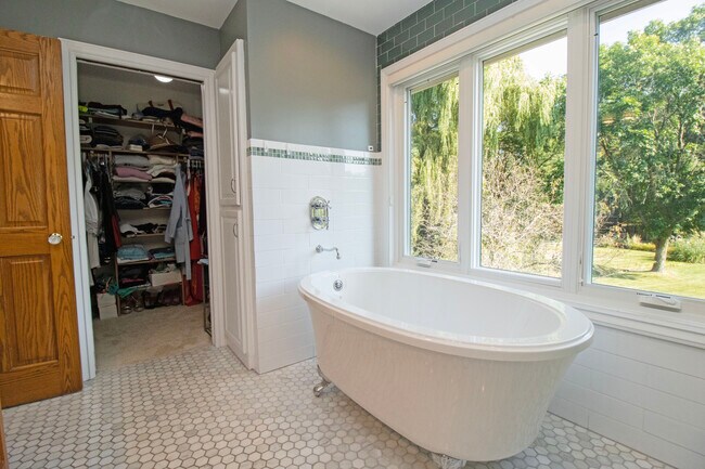 Building Photo - 2266 Copperfield Dr