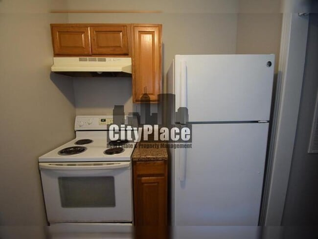 Building Photo - 3219 N Colorado Ave