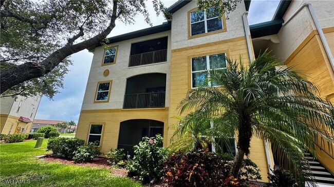 Building Photo - 11530 Villa Grand