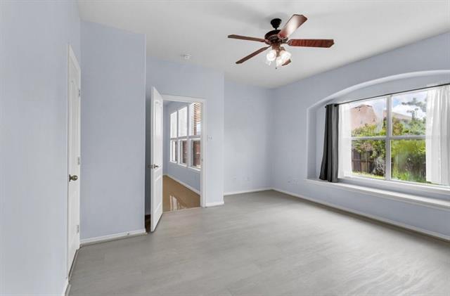 Building Photo - 933 Bens Dr