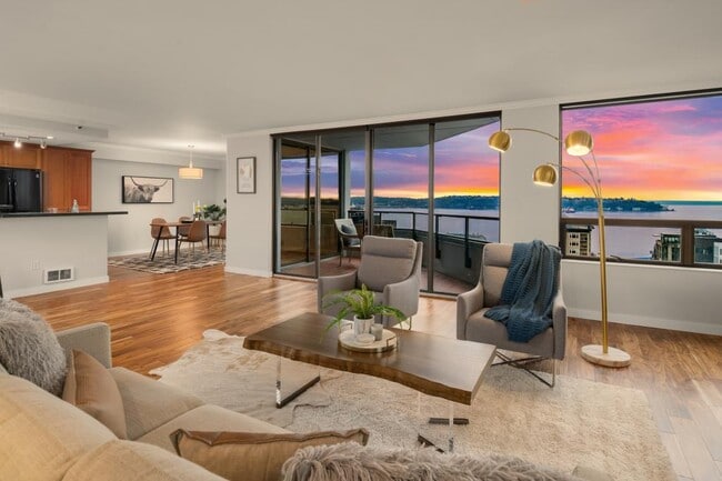 Building Photo - Harbour Heights - 2 bedrooms