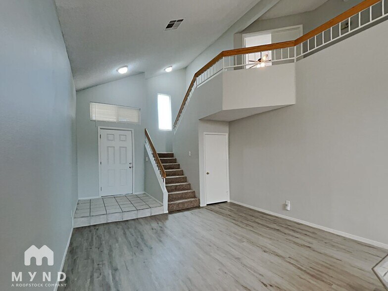 Building Photo - 142 Wynntry Dr