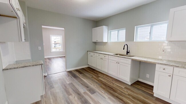 Building Photo - Stockyards Area - 3 Bedroom - 2 Bath Single Family Home