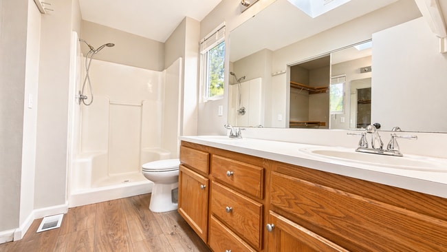Building Photo - Newly Updated 3BR in The Arbors | Private Long Lake Access + Large Deck