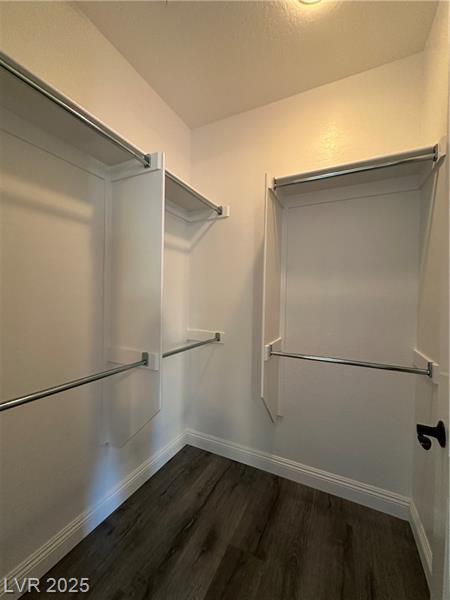 Building Photo - 2321 Martinique Ave