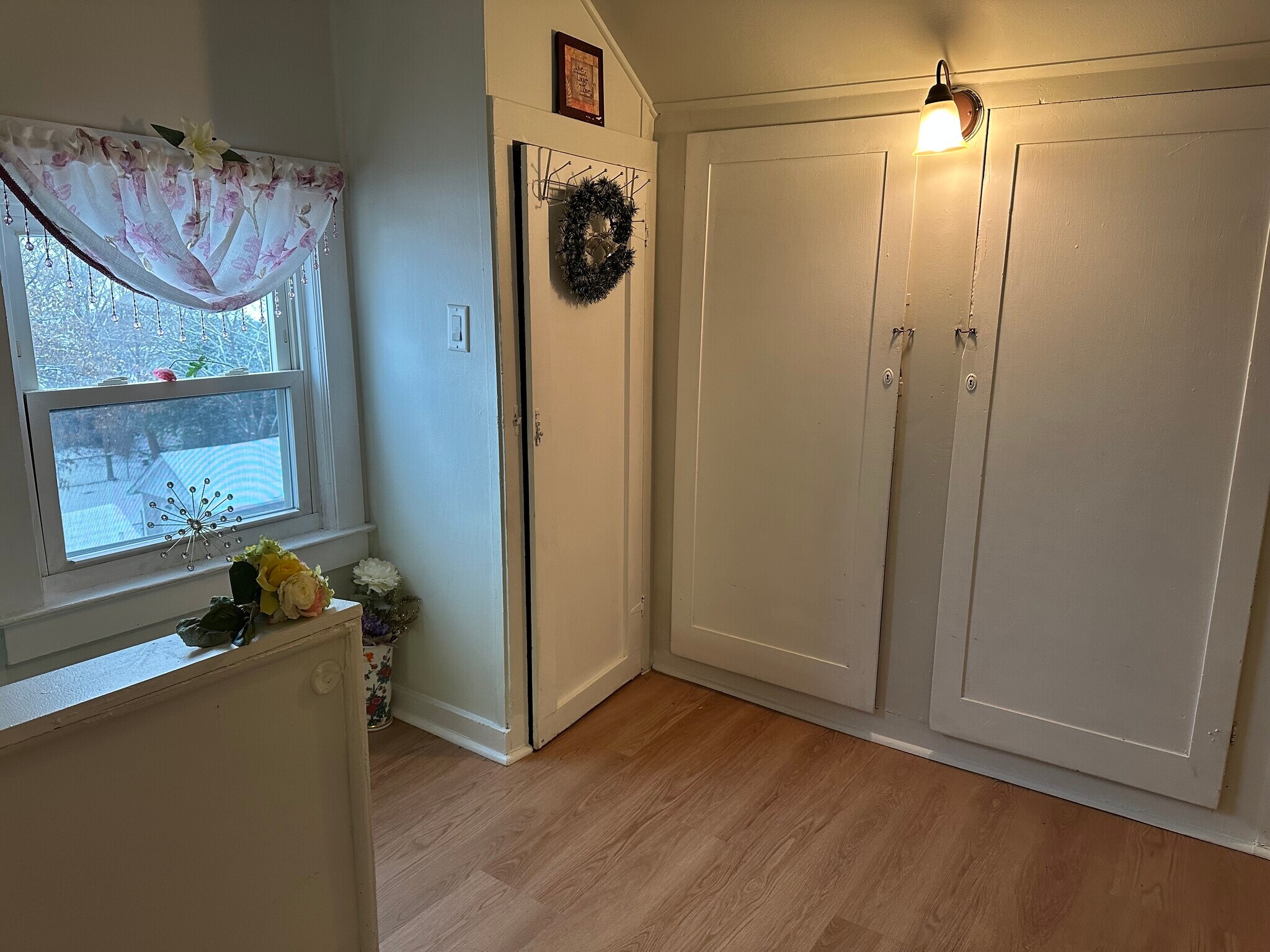 Building Photo - 269 N 1st Ave