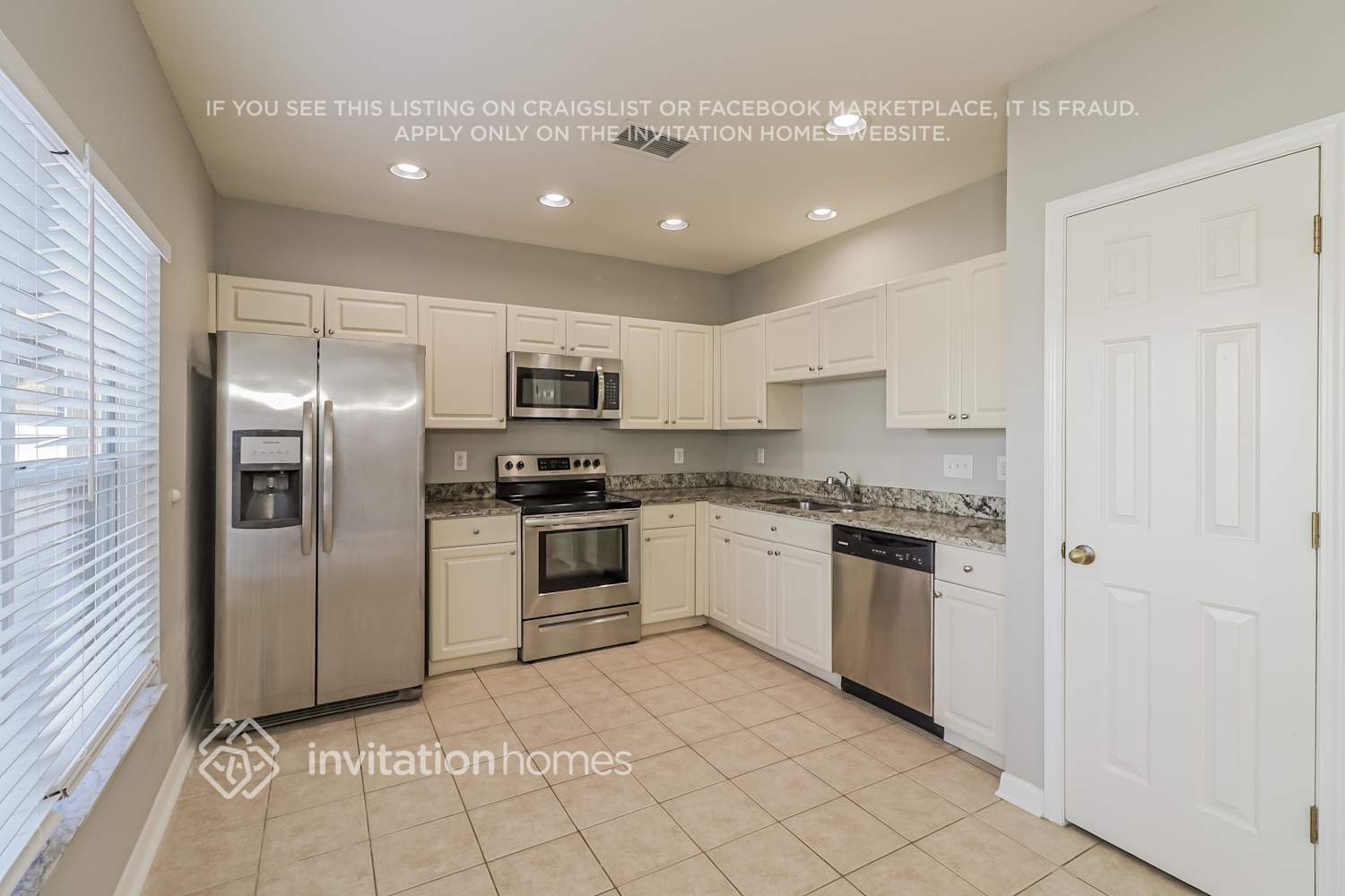 Building Photo - 2551 Butterfly Landing Dr