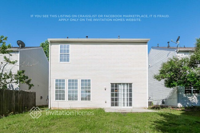 Building Photo - 1609 Heyford Cir NW