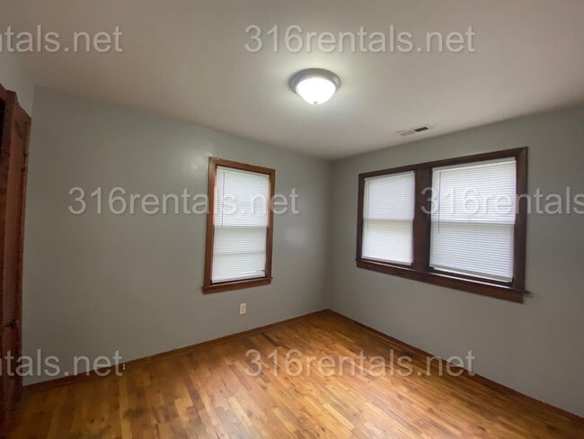 Building Photo - 507 N Meridian Ave