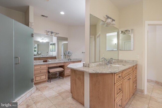 Building Photo - 7818 Crownhurst Ct