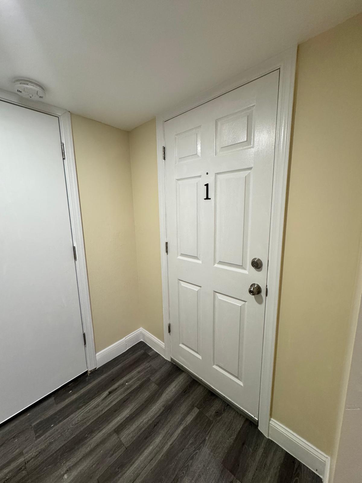 Building Photo - 222 S 8th St