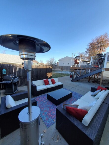 Building Photo - 7722 Saulsbury St