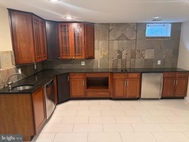 Building Photo - 2054 Madrillon Rd