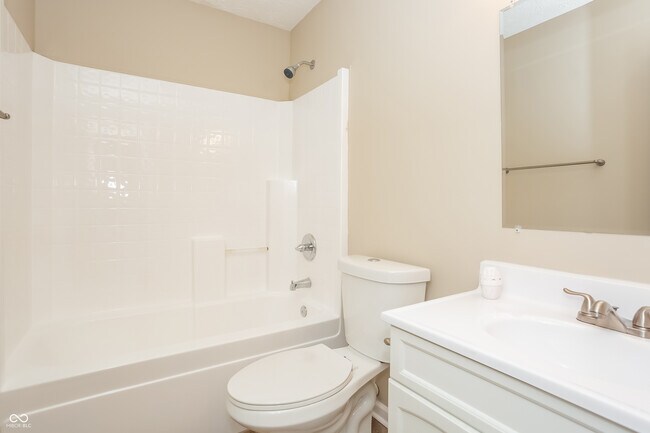 Building Photo - 2810 Braxton Dr