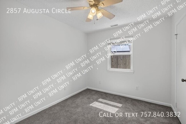 Building Photo - 2857 Augusta Cir