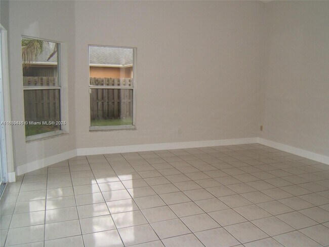 Building Photo - 24833 SW 128th Ct