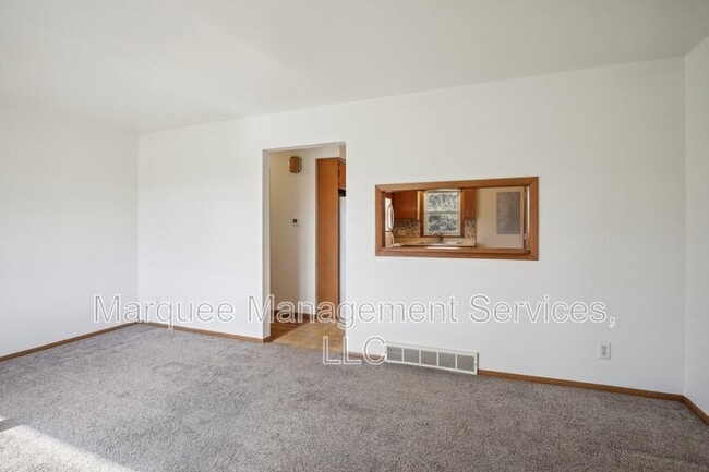 Building Photo - 4903 Camden Rd