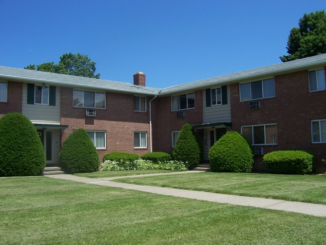 Building Photo - Portland Manor