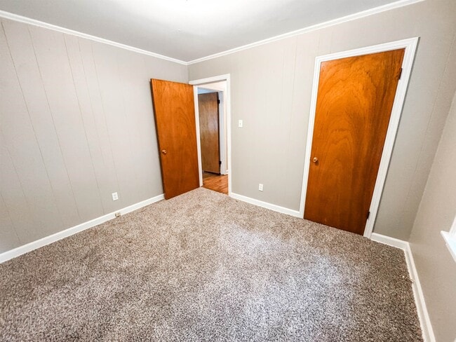 Building Photo - 1439 Woodston Rd