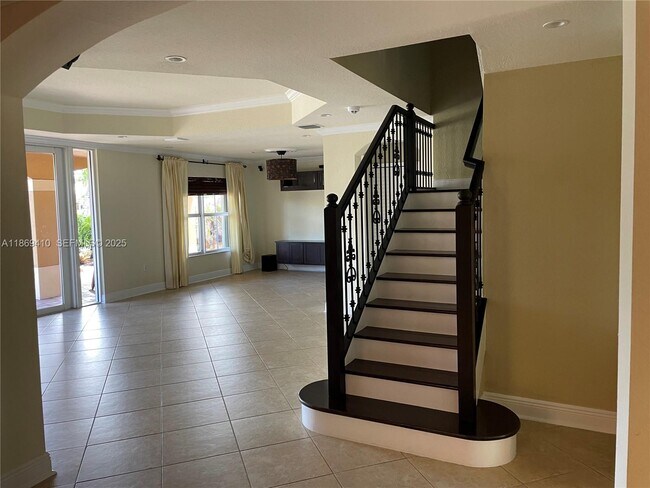 Building Photo - 15471 SW 30th St