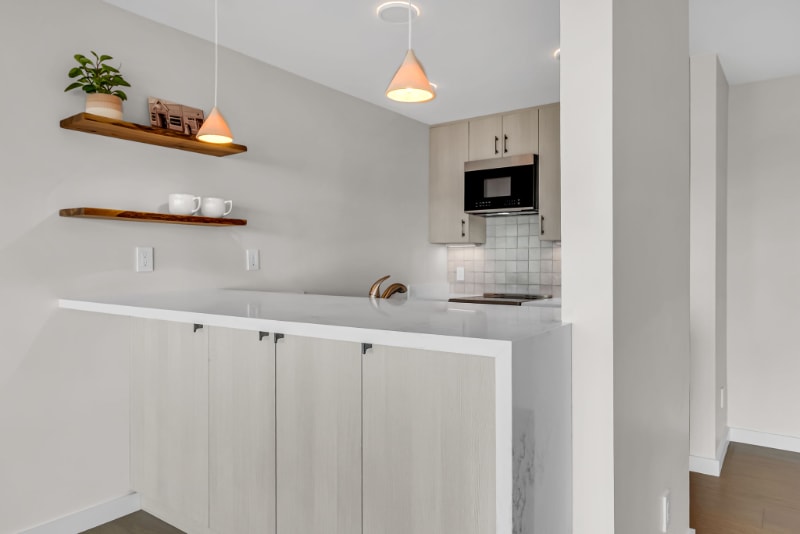 Building Photo - 232 Eden Roc Dr