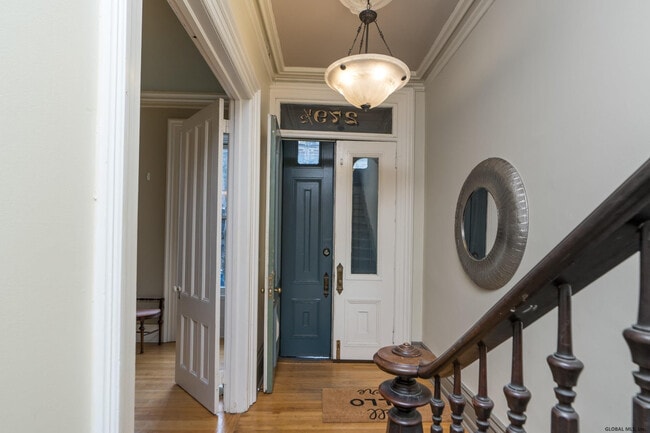 Building Photo - 279.5 Hudson Ave