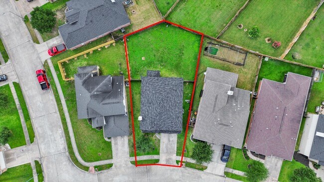 Building Photo - 9638 Brenthaven Springs Ln