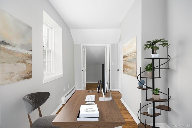 Building Photo - 12 State Line Rd