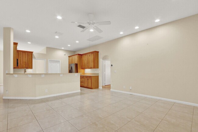 Building Photo - 15096 76th Trail N