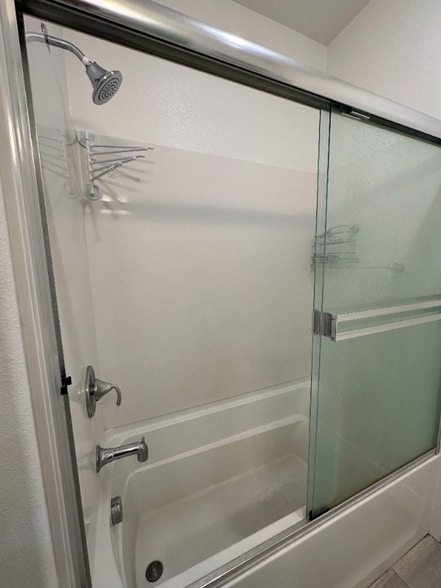 Building Photo - 1499 Cherry Cir