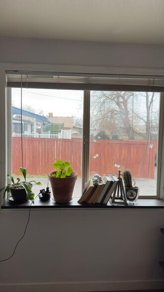 Building Photo - 2736 S 900 E