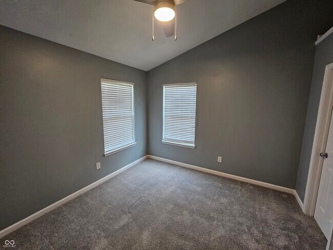 Building Photo - 9062 Sparta Dr
