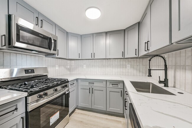 Building Photo - 4605 Norhill Blvd