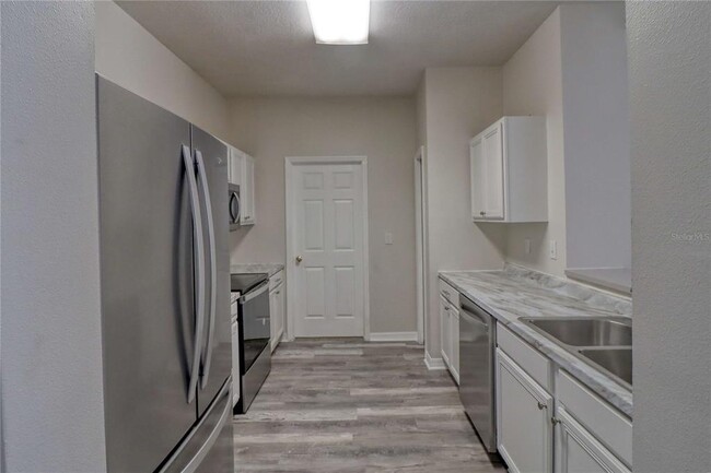 Building Photo - 8509 Broken Willow Ct