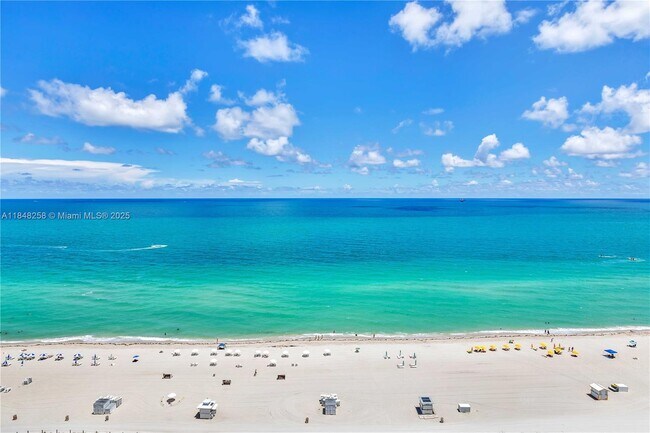 Building Photo - 3737 Collins Ave