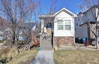 Building Photo - Quaint Cottage-Style Home in SE Boise