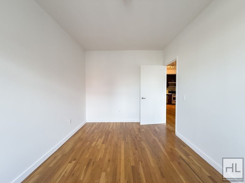 Building Photo - NOLL STREET / Spacious Bushwick 2-Bed 1-Bath / 1-Month Free