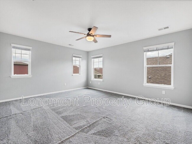 Building Photo - 256 Western Sky Cir