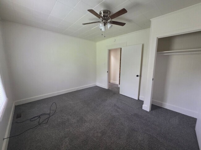 Building Photo - 1341 Herrod St