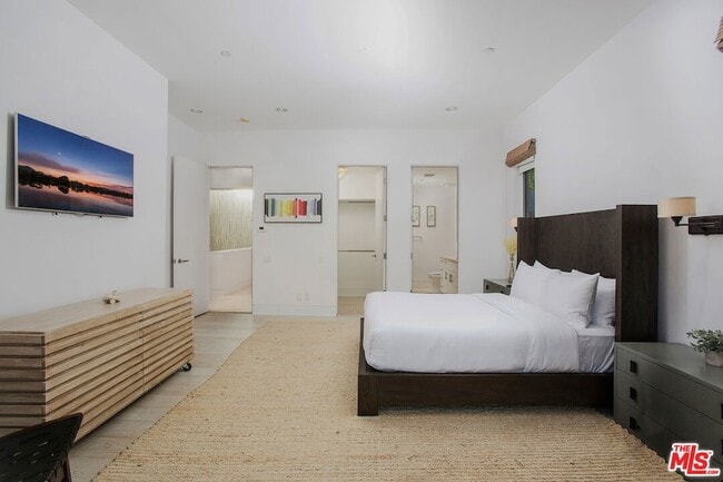 Building Photo - 27454 Winding Way