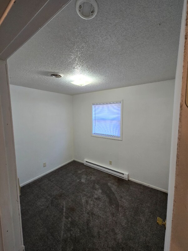 Building Photo - 518 6th Ave