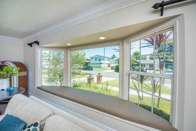 Building Photo - Welcome to Newport Beach