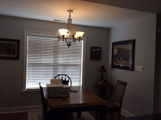 Building Photo - Beautiful home in Longleaf Pines