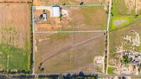 Building Photo - 11791 Kinney Rd