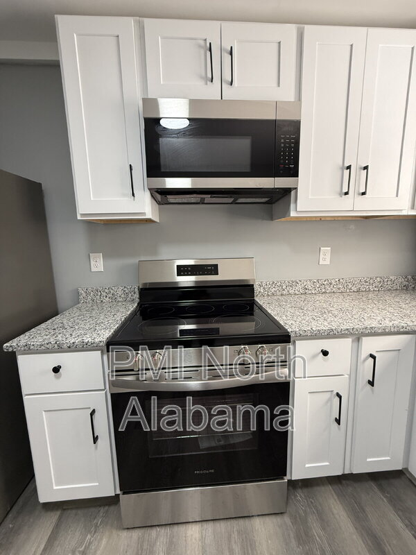 Building Photo - 3606 Mc Vay St SW