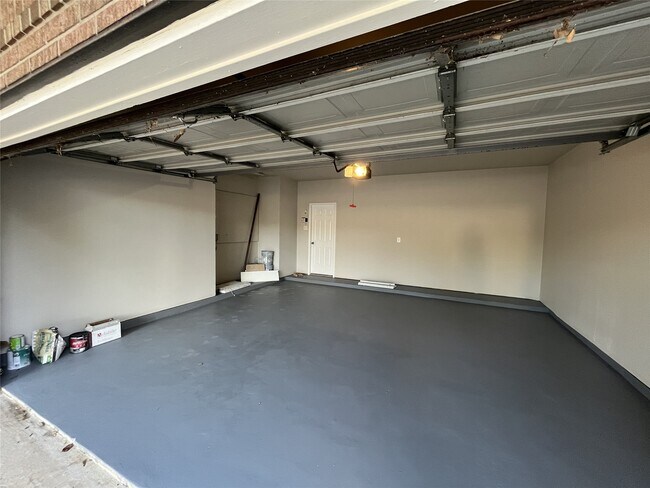 Building Photo - 3847 Landon Park Dr