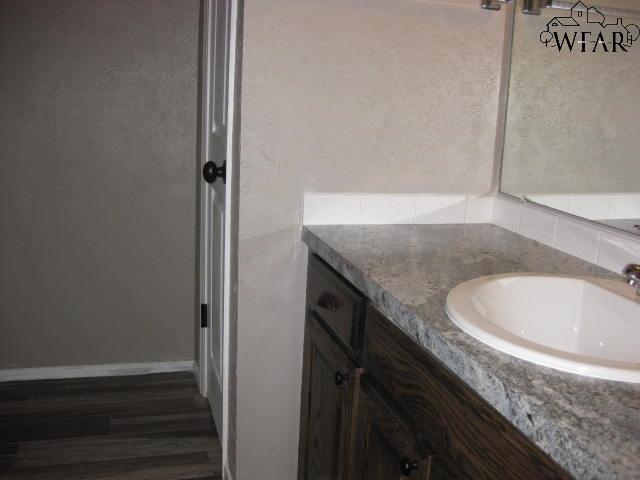 Building Photo - 11 Lackland Cir